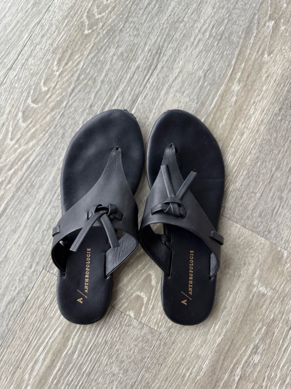 Anthropologie Black Leather Knotted Toe-Loop Sandals